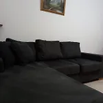 Kraja דירה
