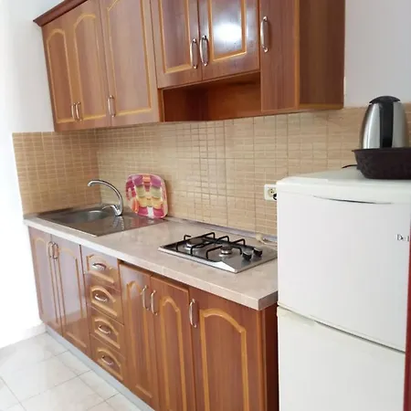 Kraja Apartmán Velipojë